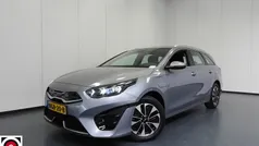 Grijs Gebruikt 2022 Kia Ceed Stationwagen | € 25.340 (Eerlijke prijs)