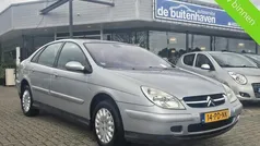 Grijs Gebruikt 2004 Citroën C5 Hatchback | € 1.599 (Eerlijke prijs)