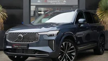 Blauw (metallic) Nieuw 2025 Volvo XC90 Plus SUV | € 69.950 (Super prijs)