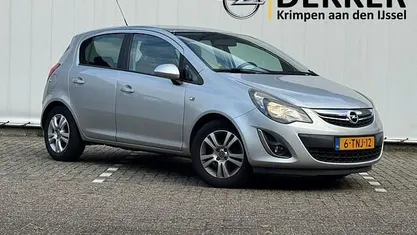 Grijs Gebruikt 2014 Opel Corsa Hatchback | € 6.750 (Eerlijke prijs)