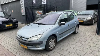 Occasion Peugeot 206 75 PK (55 kW) 2003 Hatchback