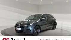 Grijs Gebruikt 2023 Audi A1 Advanced Plus Hatchback | € 25.689 (Eerlijke prijs)