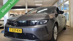 Grijs Gebruikt 2023 Opel Astra Stationwagen | € 21.900 (Goede deal)