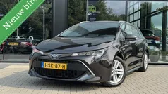 Bruin, metallic lak Gebruikt 2021 Toyota Corolla Active Stationwagen | € 18.900 (Eerlijke prijs)