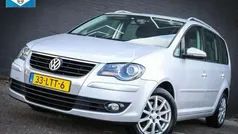 Grijs, metallic lak Gebruikt 2010 VW Touran Comfortline MPV | € 4.750 (Goede deal)