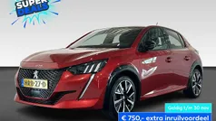 Rood Gebruikt 2019 Peugeot 208 GT-line Hatchback | € 15.740 (Eerlijke prijs)