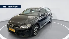 Zwart Gebruikt 2023 VW Polo Business Hatchback | € 20.440 (Eerlijke prijs)