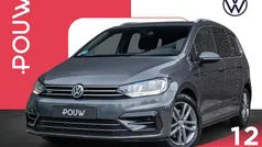 Grijs Gebruikt 2017 VW Touran Highline MPV | € 20.950 (Eerlijke prijs)