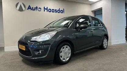 Grijs (metallic) Gebruikt 2013 Citroën C3 Hatchback | € 4.890 (Eerlijke prijs)