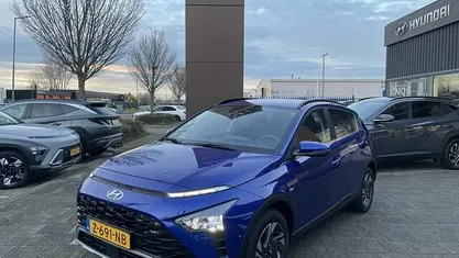 Gebruikt 2024 Hyundai Bayon Premium SUV | € 24.995 (Eerlijke prijs)