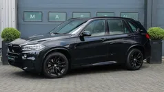 Zwart Gebruikt 2017 BMW X5 M Sport SUV | € 37.740 (Eerlijke prijs)