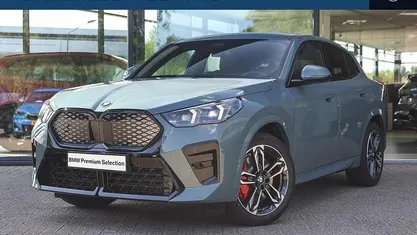 Groen Gebruikt 2025 BMW iX2 Comfort Edition SUV | € 57.837 (Eerlijke prijs)