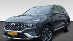 Donker blauw metallic Gebruikt 2023 Hyundai Santa Fe Premium SUV | € 43.930 (Eerlijke prijs)
