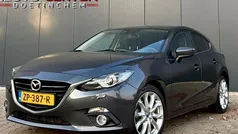 Gebruikt 2015 Mazda 3 Hatchback | € 9.999 (Eerlijke prijs)