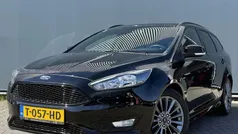 Zwart Gebruikt 2018 Ford Focus ST-Line Stationwagen | € 11.444 (Goede deal)