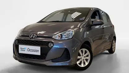Stardust metallic (v3g) Occasion 2018 Hyundai i10 Comfort Hatchback | € 8.350 (Eerlijke prijs)