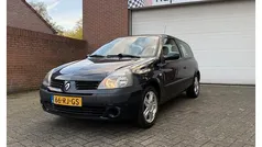Gebruikt 2005 Renault Clio II Luxe Hatchback | € 949 (Goede deal)
