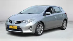Gebruikt 2014 Toyota Auris Hybrid Hatchback | € 11.950 (Eerlijke prijs)