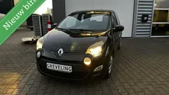 Zwart Gebruikt 2014 Renault Twingo Collection Hatchback | € 4.495 (Eerlijke prijs)