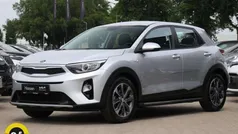Grijs Gebruikt 2018 Kia Stonic SUV | € 14.945 (Eerlijke prijs)