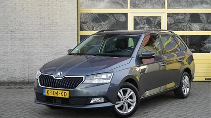 Grijs Occasion 2021 Skoda Fabia Style Stationwagen | € 8.950 (Super prijs)