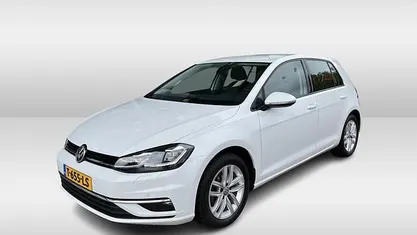 Gebruikt 2019 VW Golf VII Highline Hatchback | € 16.950 (Eerlijke prijs)