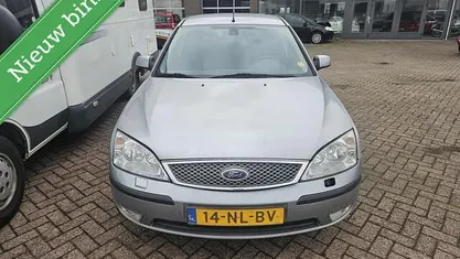 Occasion 2003 Ford Mondeo Hatchback | € 1.950 (Eerlijke prijs)