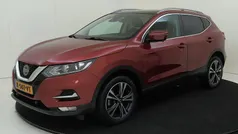 Rood Gebruikt 2021 Nissan Qashqai SUV | € 22.440 (Eerlijke prijs)