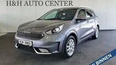 Grijs Gebruikt 2016 Kia Niro SUV | € 17.000 (Eerlijke prijs)