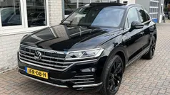 Zwart Gebruikt 2022 VW Touareg Elegance SUV | € 57.950 (Super prijs)