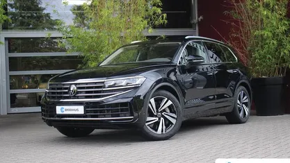 Gebruikt 2023 VW Touareg Elegance SUV | € 64.895 (Super prijs)