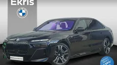 Zwart, metallic lak Gebruikt 2024 BMW i7 M Sport Sedan | € 89.900 (Super prijs)