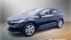 Zwart Gebruikt 2024 Skoda Enyaq iV Selection SUV | € 32.500 (Eerlijke prijs)