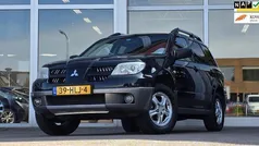 Zwart Gebruikt 2009 Mitsubishi Outlander SUV | € 3.944 (Goede deal)