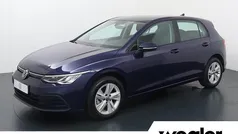 Gebruikt 2022 VW Golf VIII Life Hatchback | € 19.840 (Goede deal)