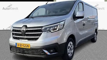 Occasion Renault Trafic 150 PK (110 kW) 2024 Grijs MPV