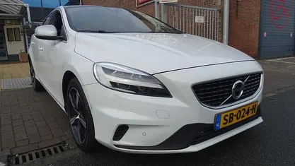 Occasion Volvo V40 Business Edition 190 PK (139 kW) 2018 Hatchback