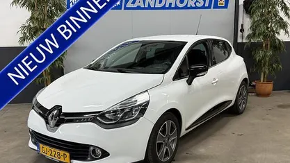 Gebruikt 2015 Renault Clio IV Night&Day Hatchback | € 6.995 (Eerlijke prijs)