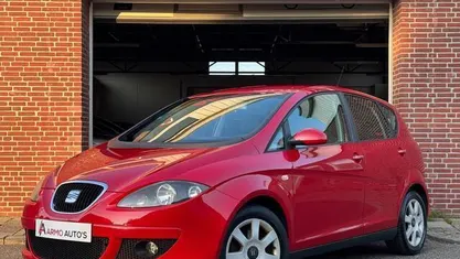 Occasion Seat Altea Stylance 150 PK (110 kW) 2004 Rood MPV