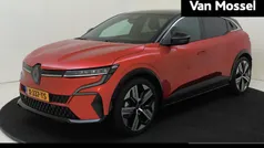 Gebruikt 2024 Renault Mégane Iconic Hatchback | € 34.940 (Eerlijke prijs)