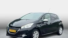 Zwart Gebruikt 2014 Peugeot 208 Hatchback | € 5.990 (Eerlijke prijs)