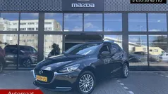 Jet black Gebruikt 2022 Mazda 2 Luxury Hatchback | € 20.940 (Goede deal)