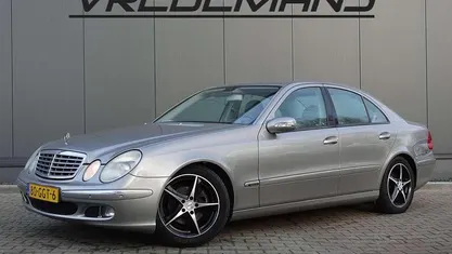 Occasion Mercedes E320 Avantgarde 204 PK (150 kW) 2005 Grijs (metallic) Sedan