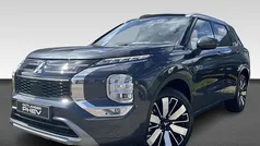 Grijs Nieuw 2025 Mitsubishi Outlander Instyle SUV | € 62.530 (Eerlijke prijs)