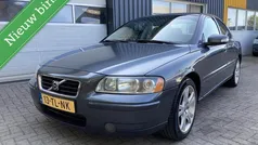 Grijs Gebruikt 2006 Volvo S60 Momentum Sedan | € 4.450 (Eerlijke prijs)