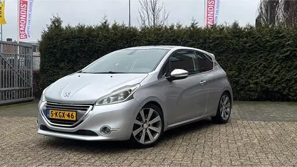 Occasion Peugeot 208 Allure 156 PK (114 kW) 2013 Hatchback