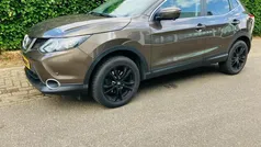 Bruin Gebruikt 2016 Nissan Qashqai N-Connecta SUV | € 9.985 (Goede deal)