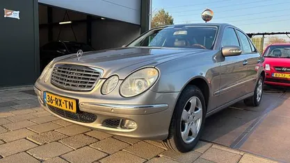 Occasion Mercedes E280 Elegance 231 PK (169 kW) 2005 Grijs (metallic) Sedan
