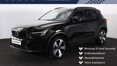 Zwart Gebruikt 2022 Volvo XC40 Core SUV | € 32.900 (Super prijs)