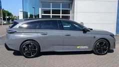 Peugeot e-308